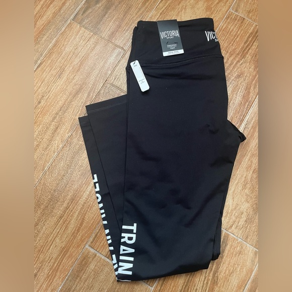 NWT VS Sport  knockout tights - Picture 3 of 7